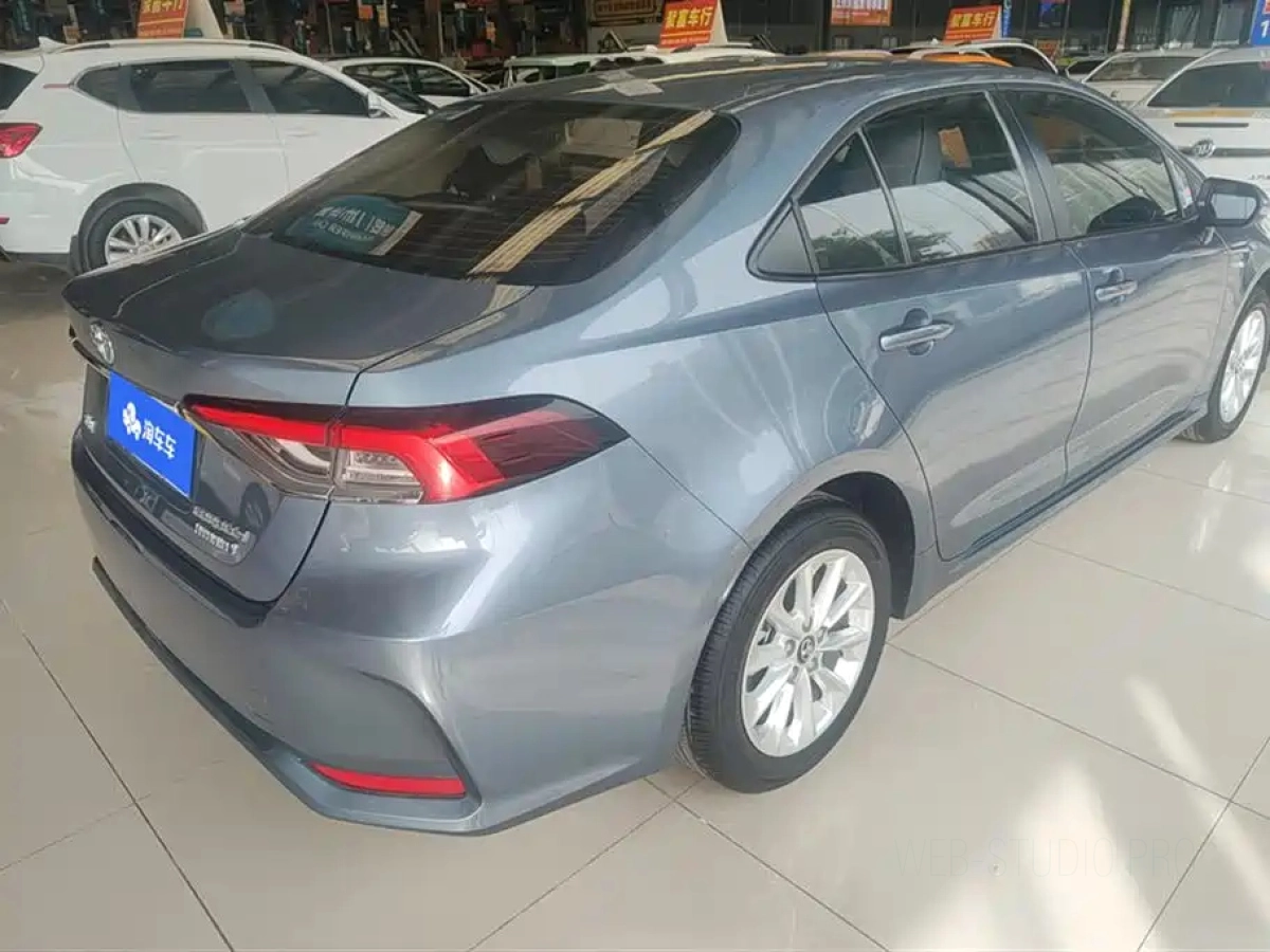 TOYOTA COROLLA