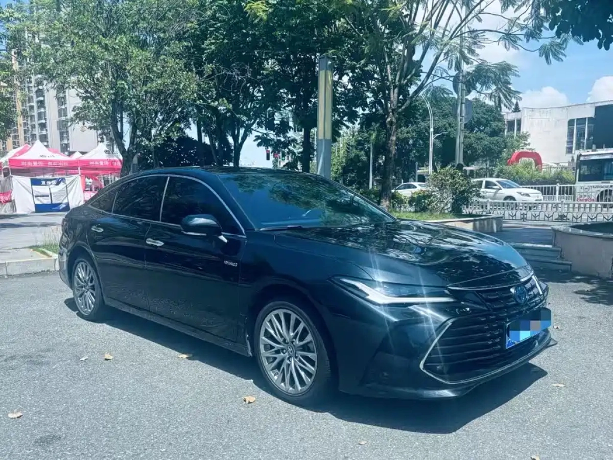 TOYOTA AVALON