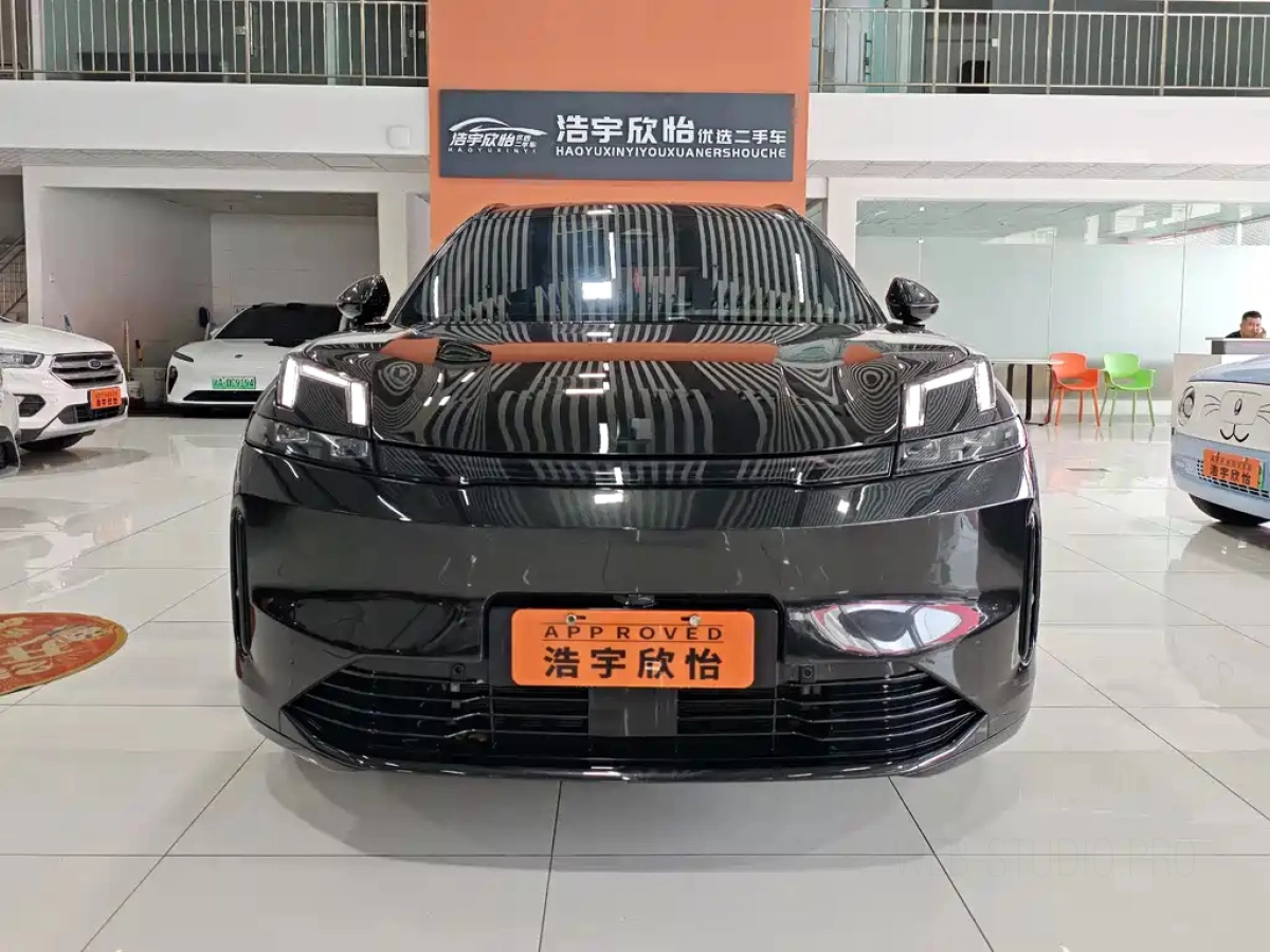 LYNK&CO 08 NEW ENERGY