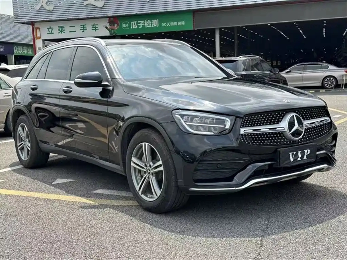 MERCEDES BENZ GLC