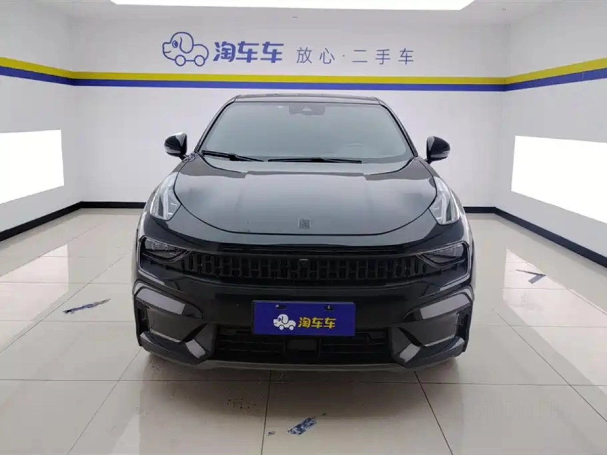 LYNK&CO 05