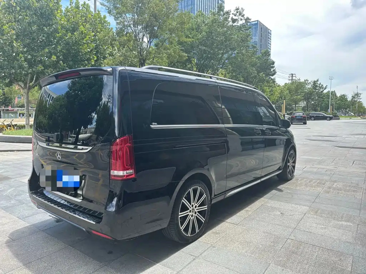 MERCEDES BENZ V-CLASS