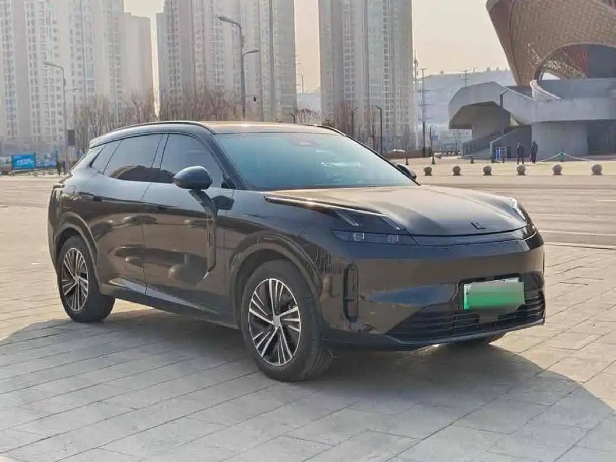 LYNK&CO 08 NEW ENERGY