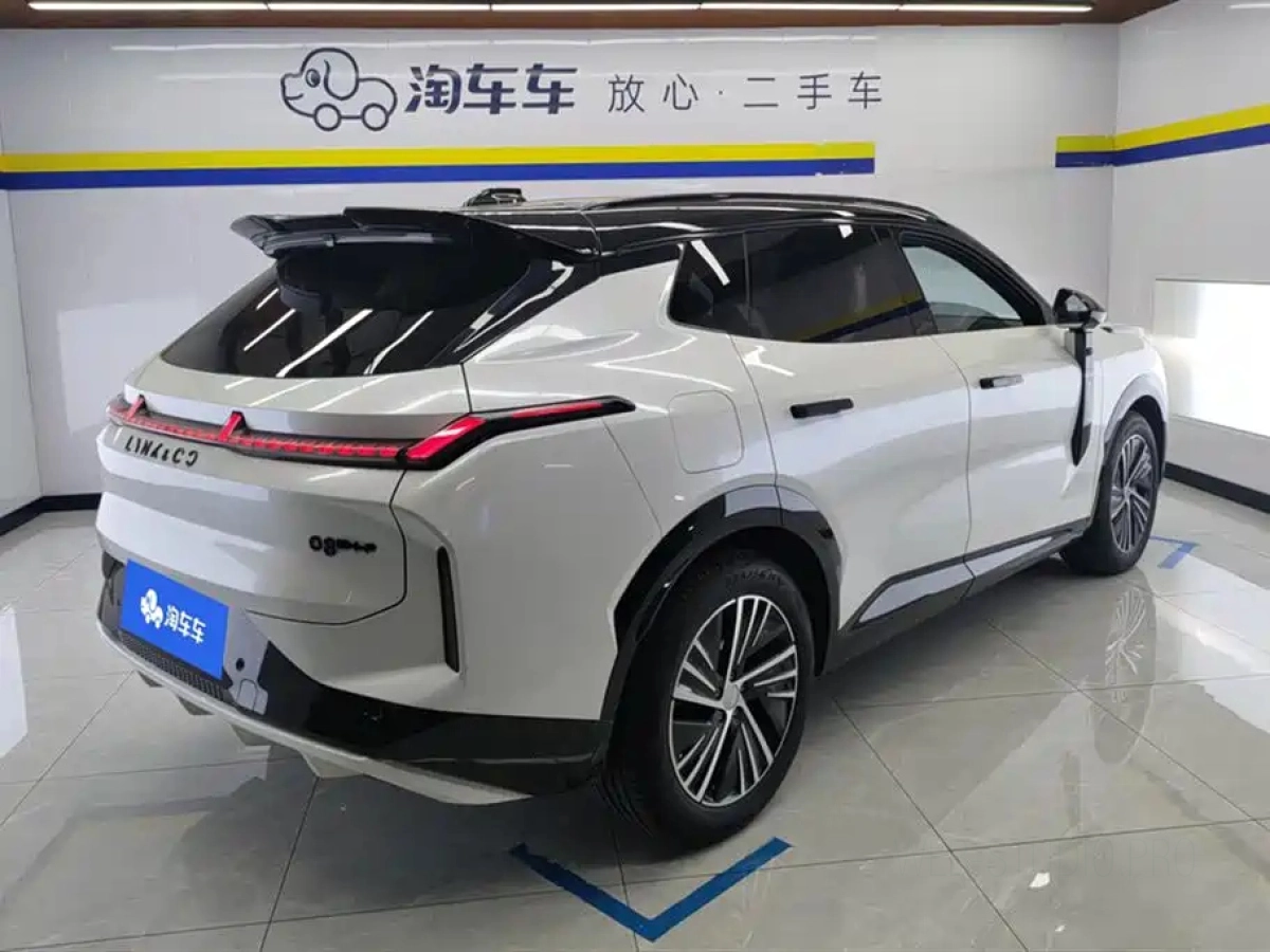 LYNK&CO 08 NEW ENERGY