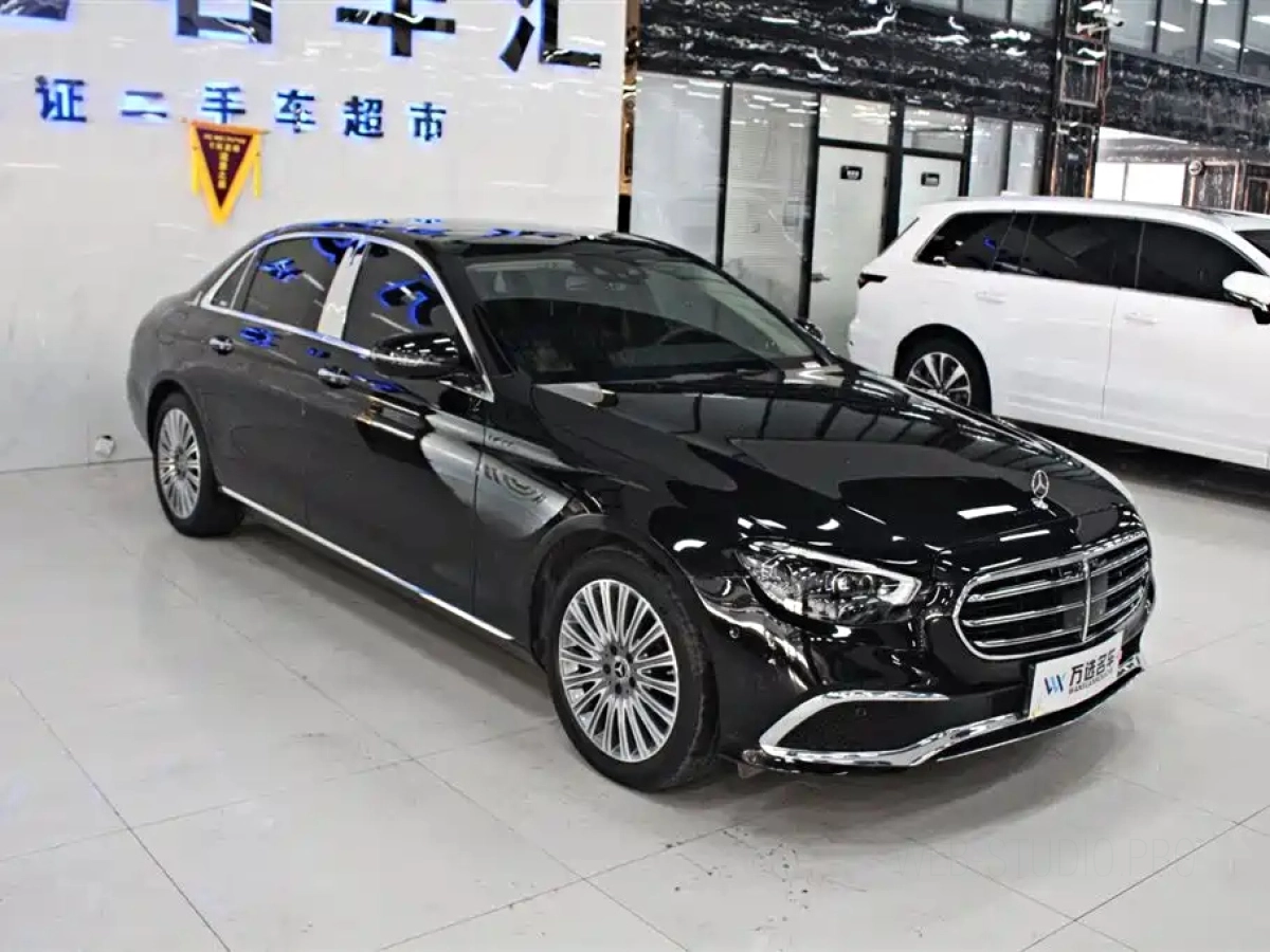 MERCEDES BENZ E-CLASS