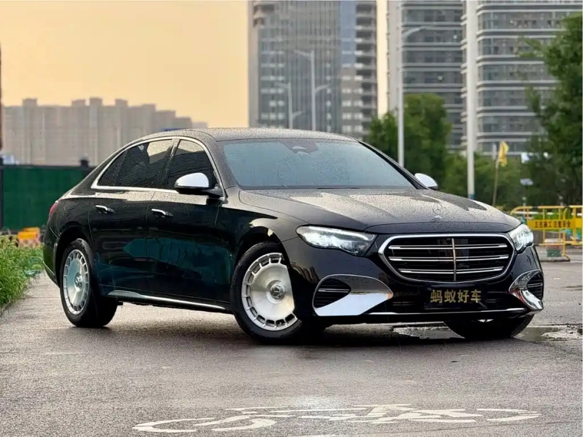 MERCEDES BENZ E-CLASS