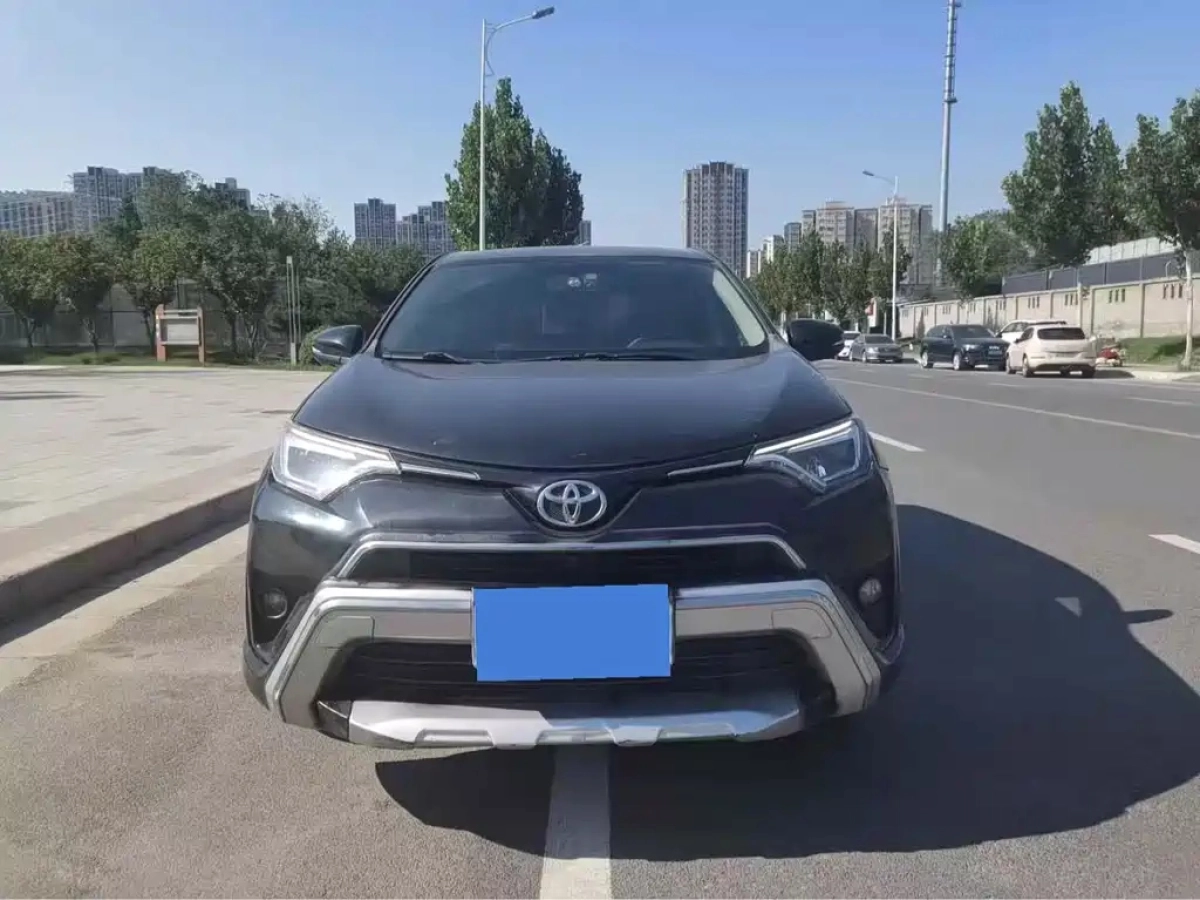 TOYOTA RAV4 RONGFANG