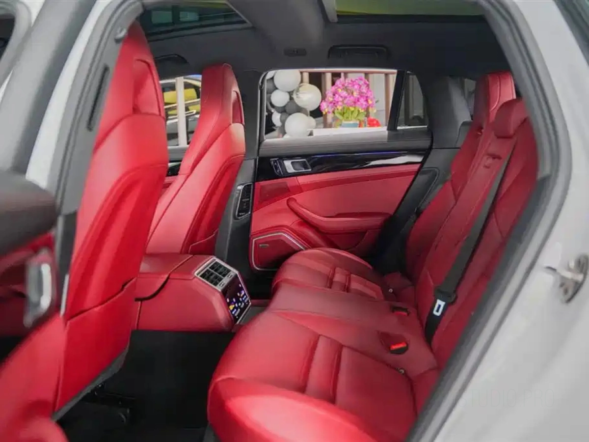PORSCHE PANAMERA NEW ENERGY