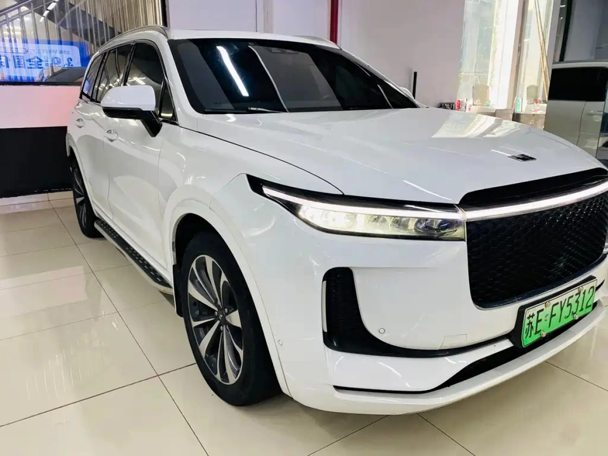 LI AUTO ONE
