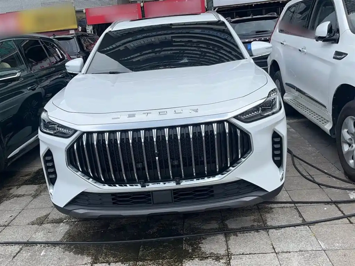 JETOUR X70 PLUS