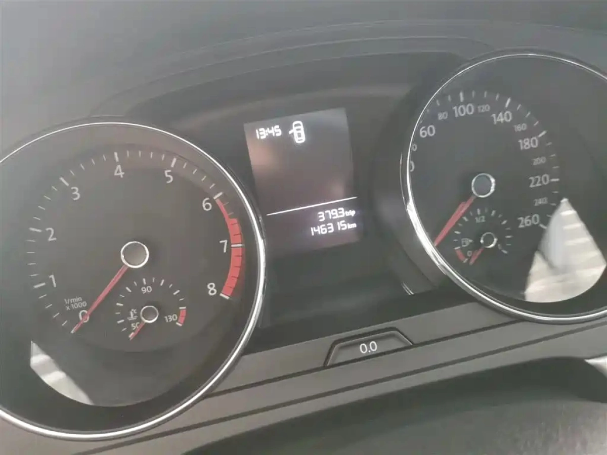 VOLKSWAGEN LAMANDO