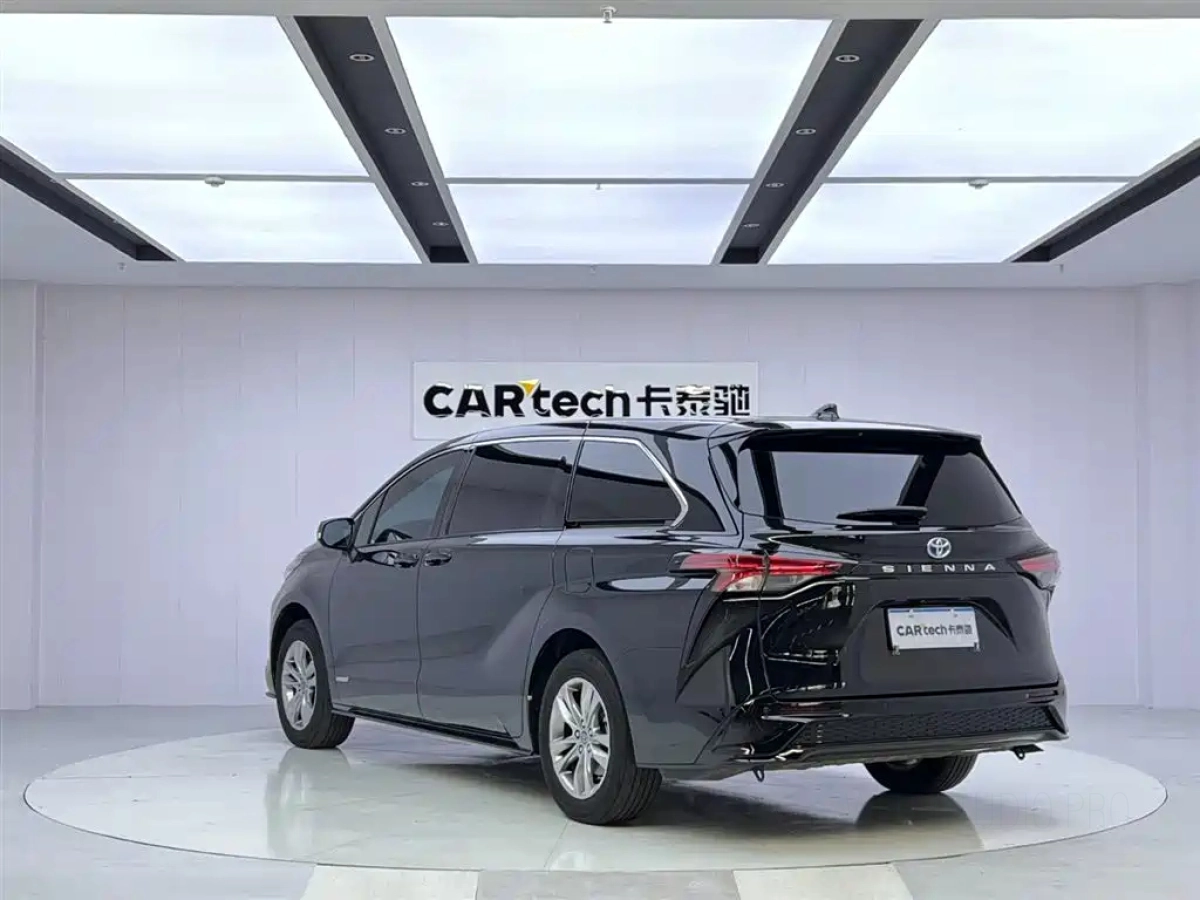 TOYOTA SIENNA SIENNA