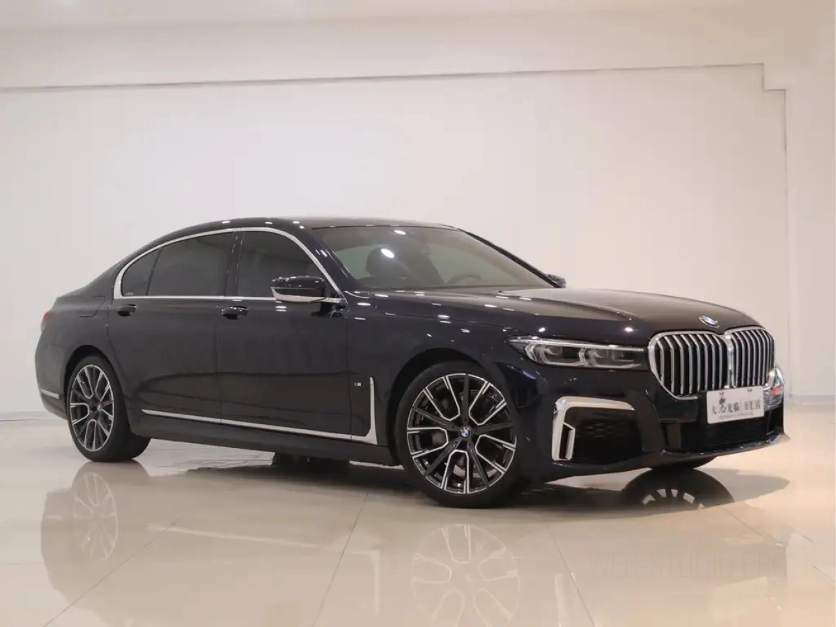 BMW 7-SERIES