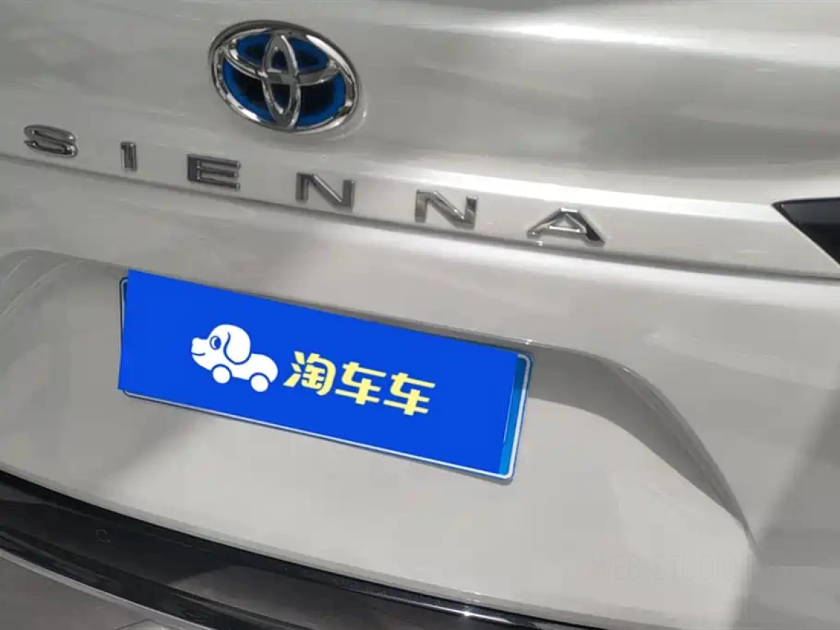 TOYOTA SIENNA SIENNA