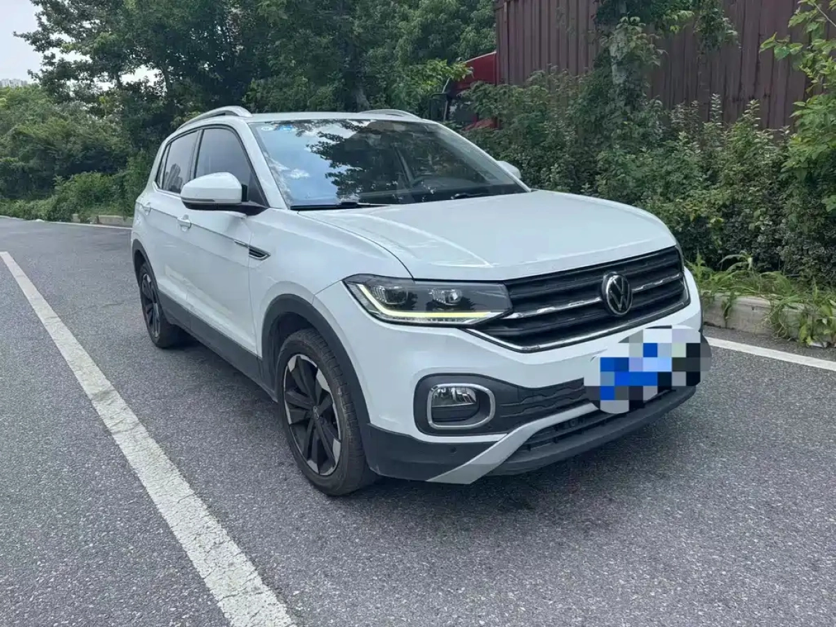 VOLKSWAGEN TACOUA