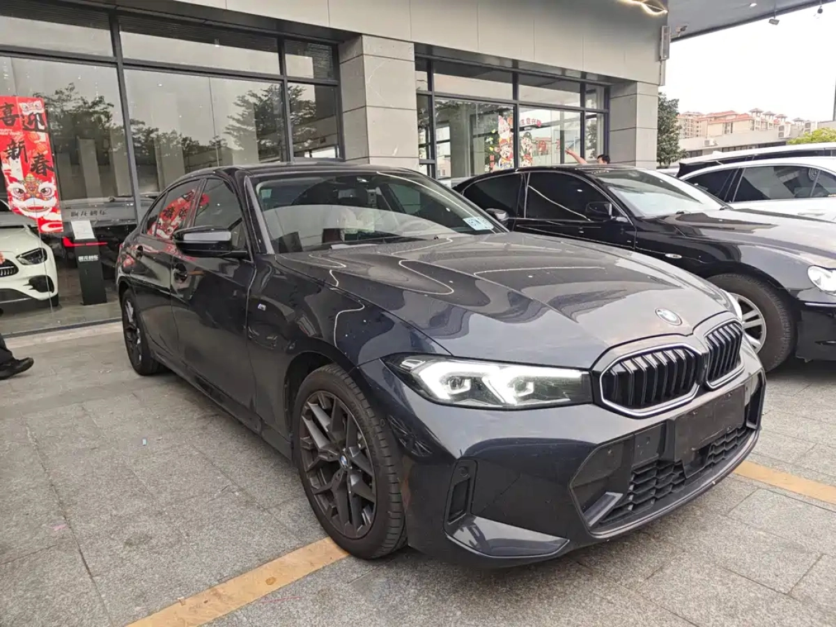 BMW 3-SERIES