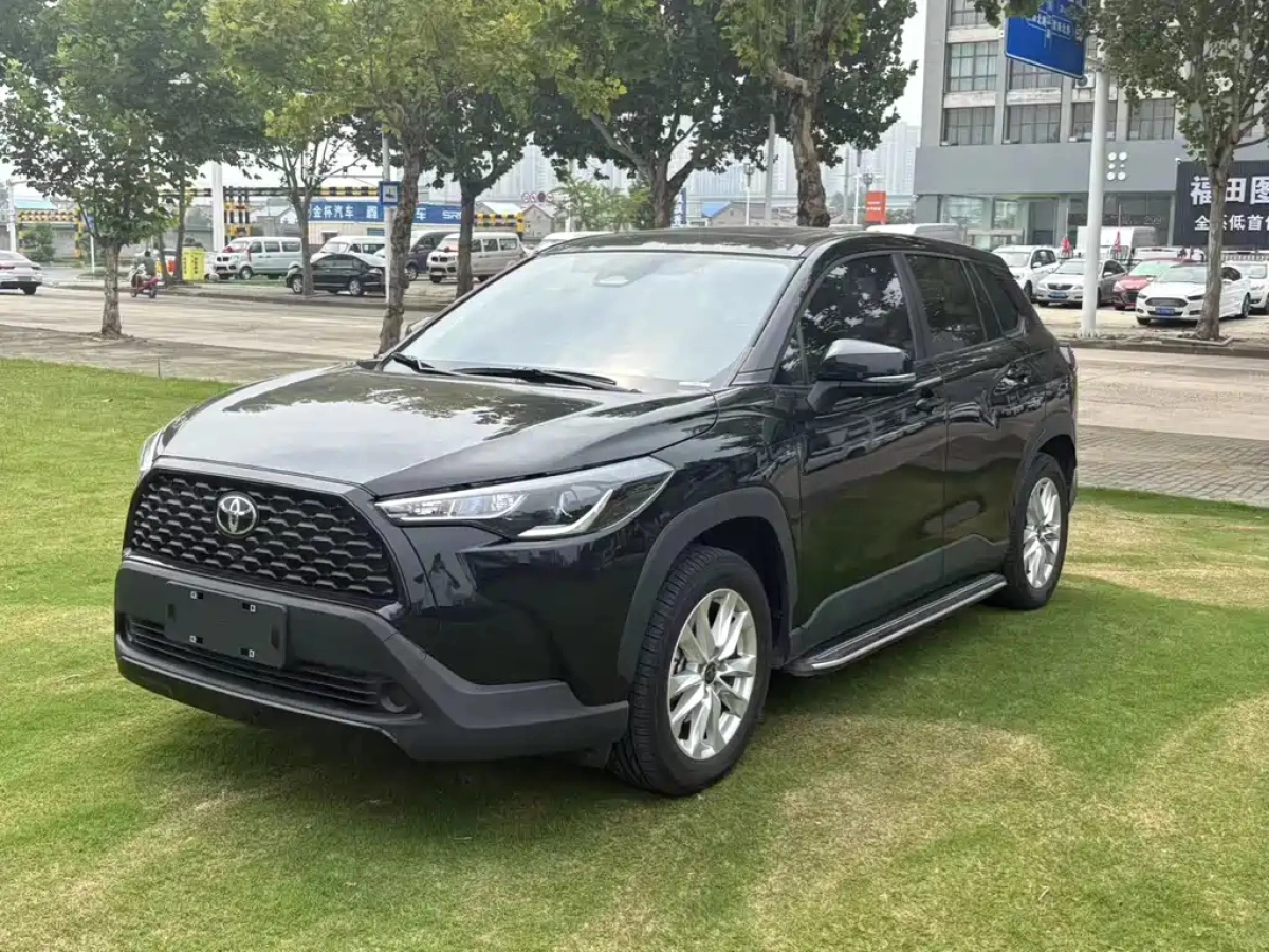 TOYOTA COROLLA CROSS