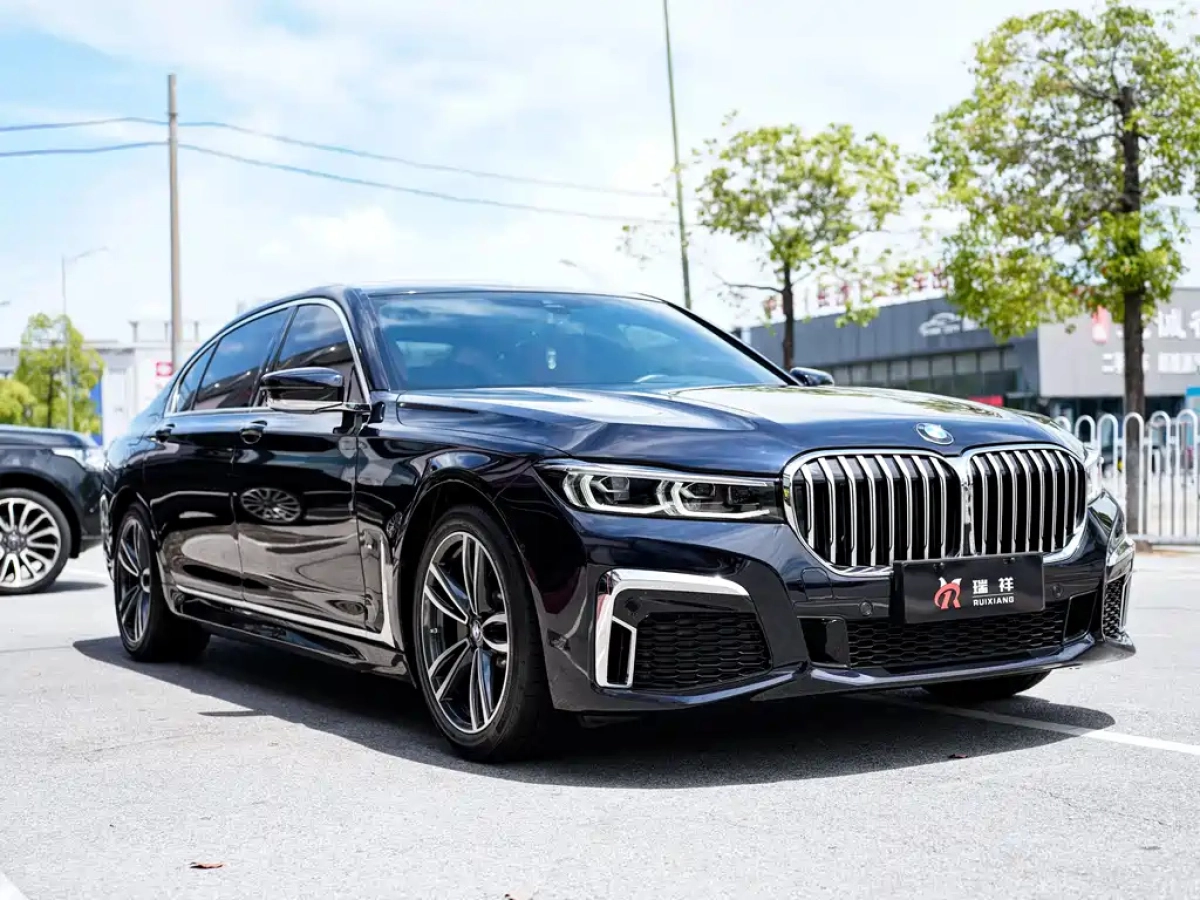 BMW 7-SERIES