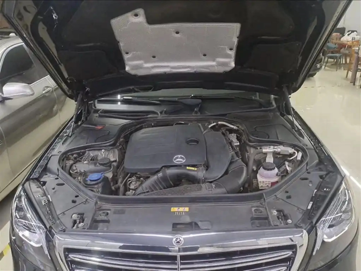 MERCEDES BENZ S-CLASS