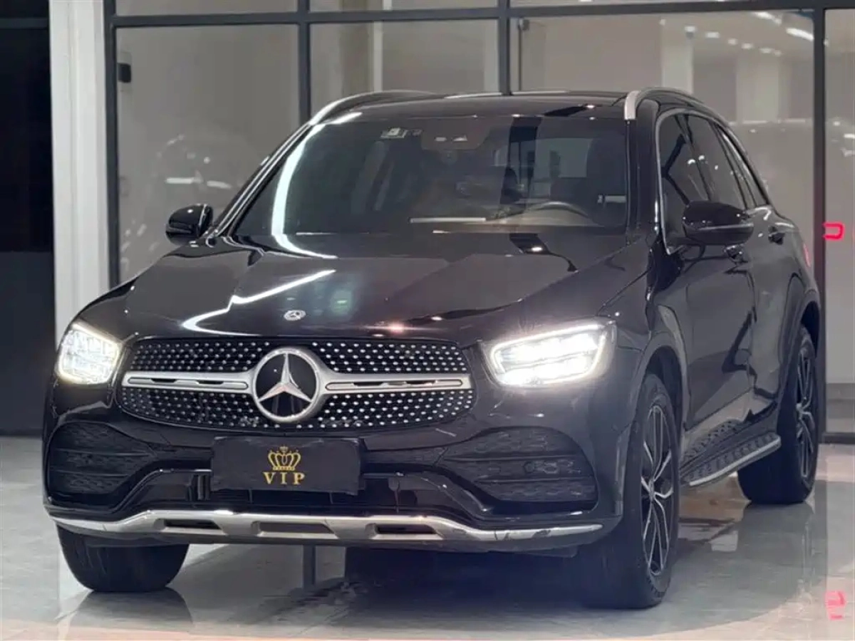 MERCEDES BENZ GLC