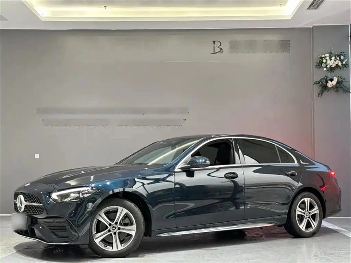 MERCEDES BENZ C-CLASS