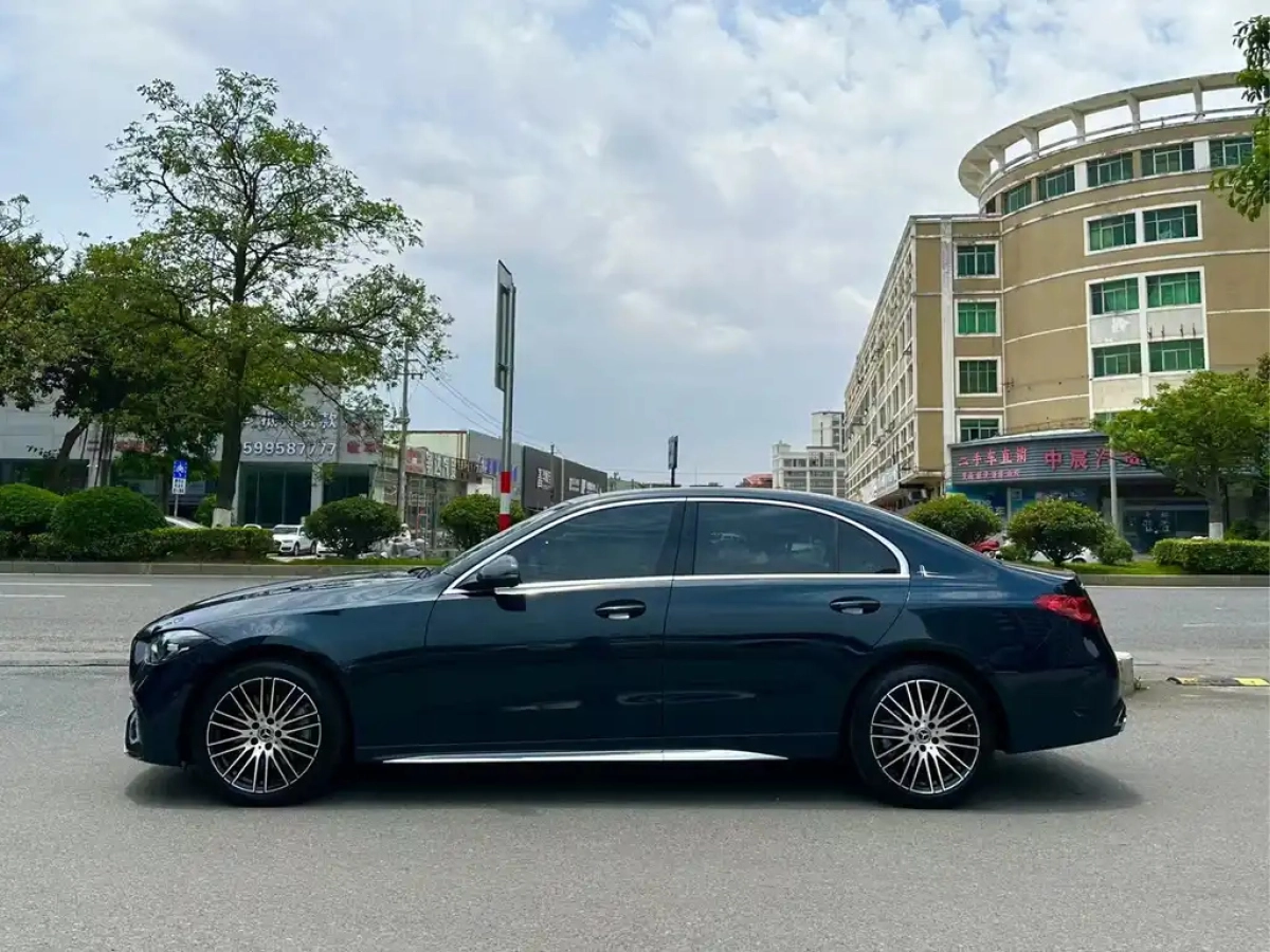 MERCEDES BENZ C-CLASS