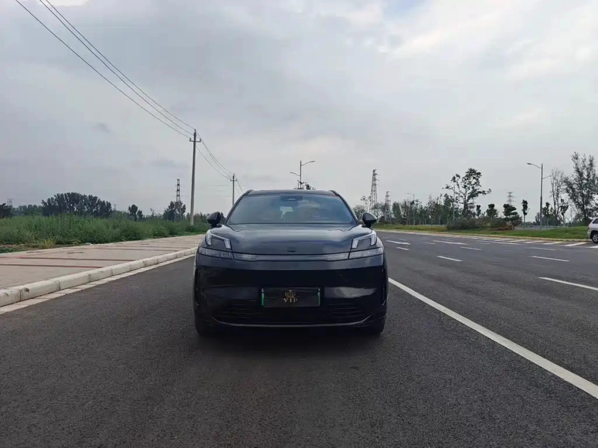 LYNK&CO 08 NEW ENERGY