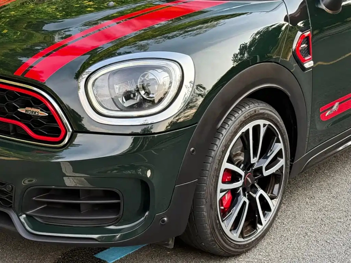 MINI JCW CLUBMAN