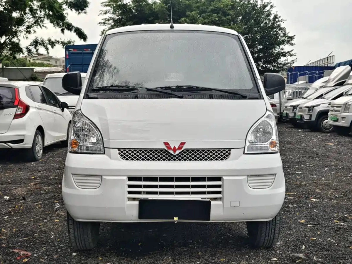 SGMW WULING RONGGUANG EV