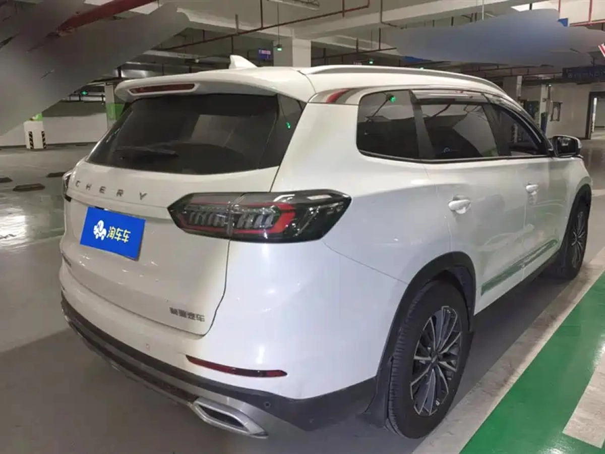CHERY TIGGO 8