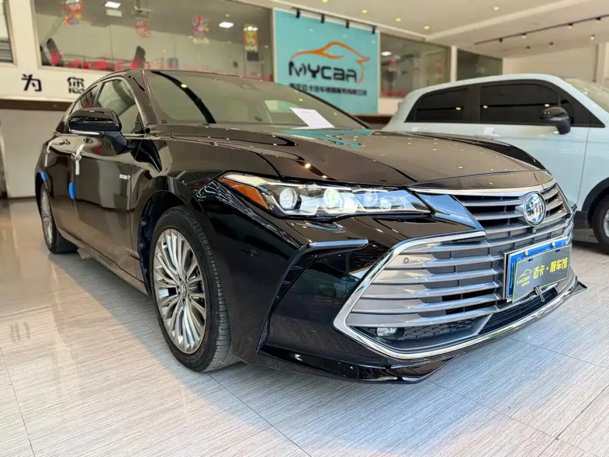 TOYOTA AVALON