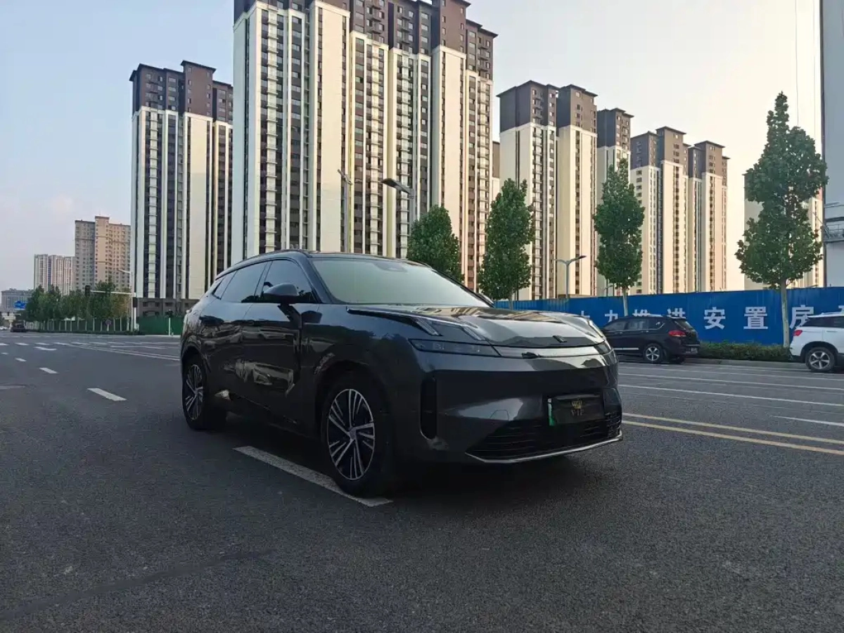 LYNK&CO 08 NEW ENERGY