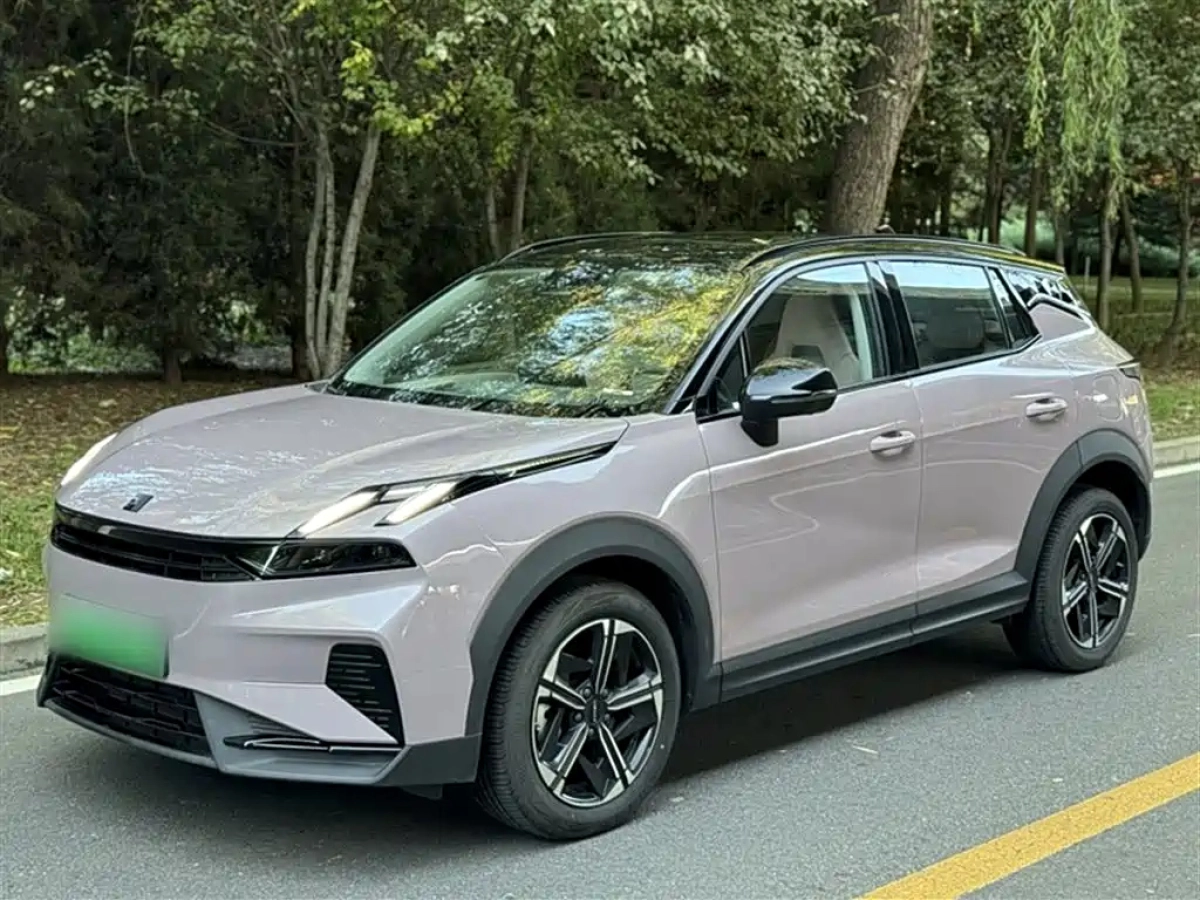 LYNK&CO 06 NEW ENERGY