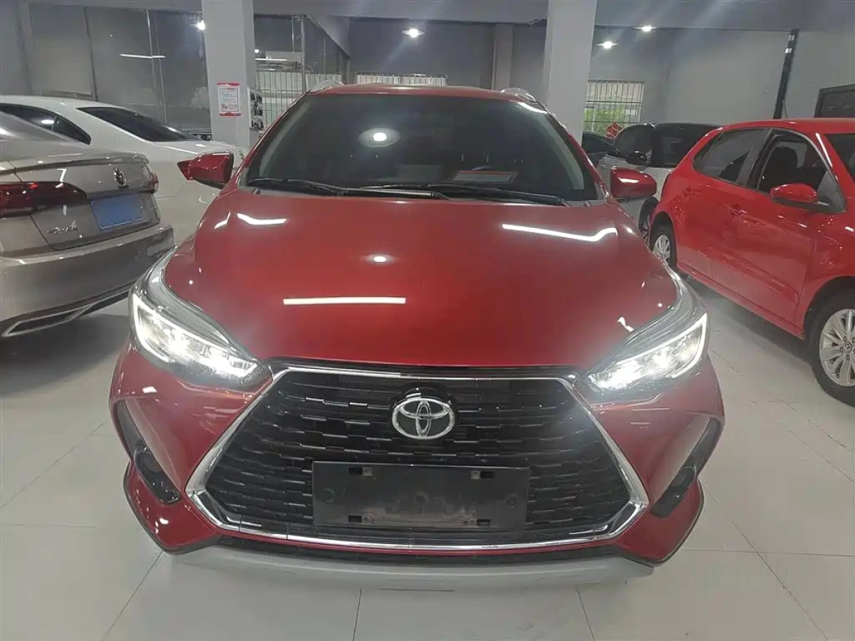 TOYOTA YARIS L DAZZLING