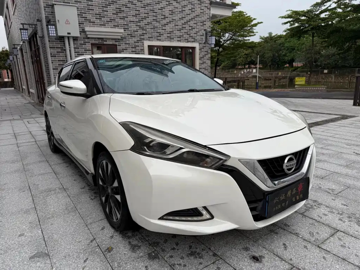 NISSAN LANNIA