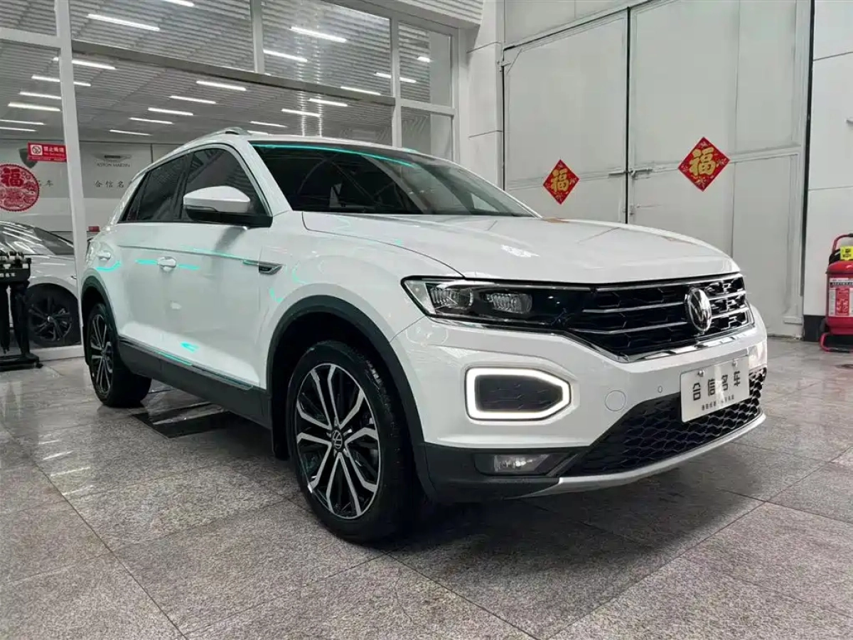 VOLKSWAGEN T-ROC TANGE