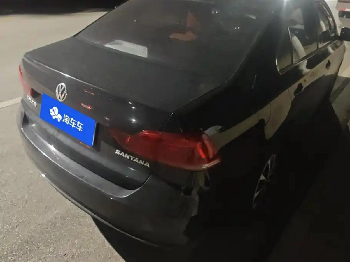 VOLKSWAGEN SANTANA