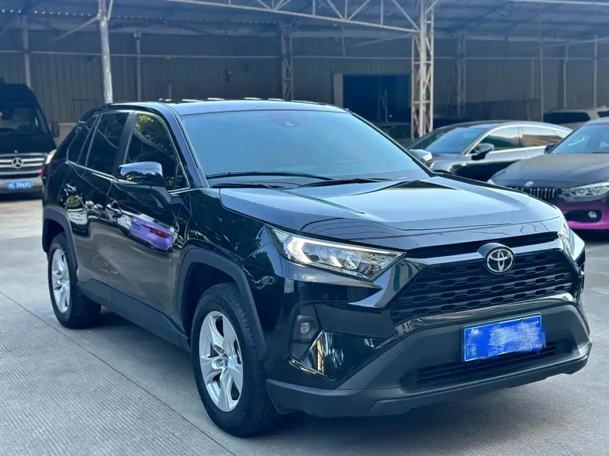 TOYOTA RAV4 RONGFANG
