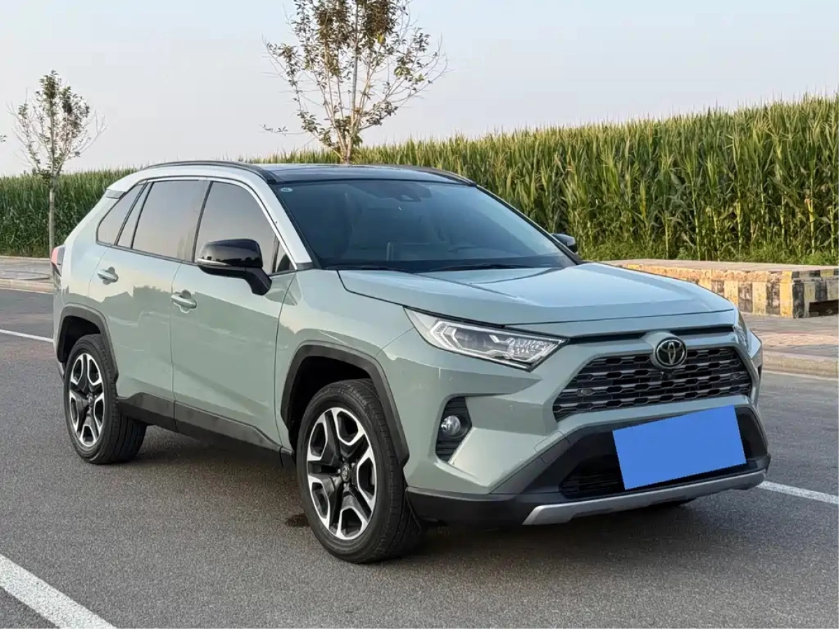 TOYOTA RAV4 RONGFANG