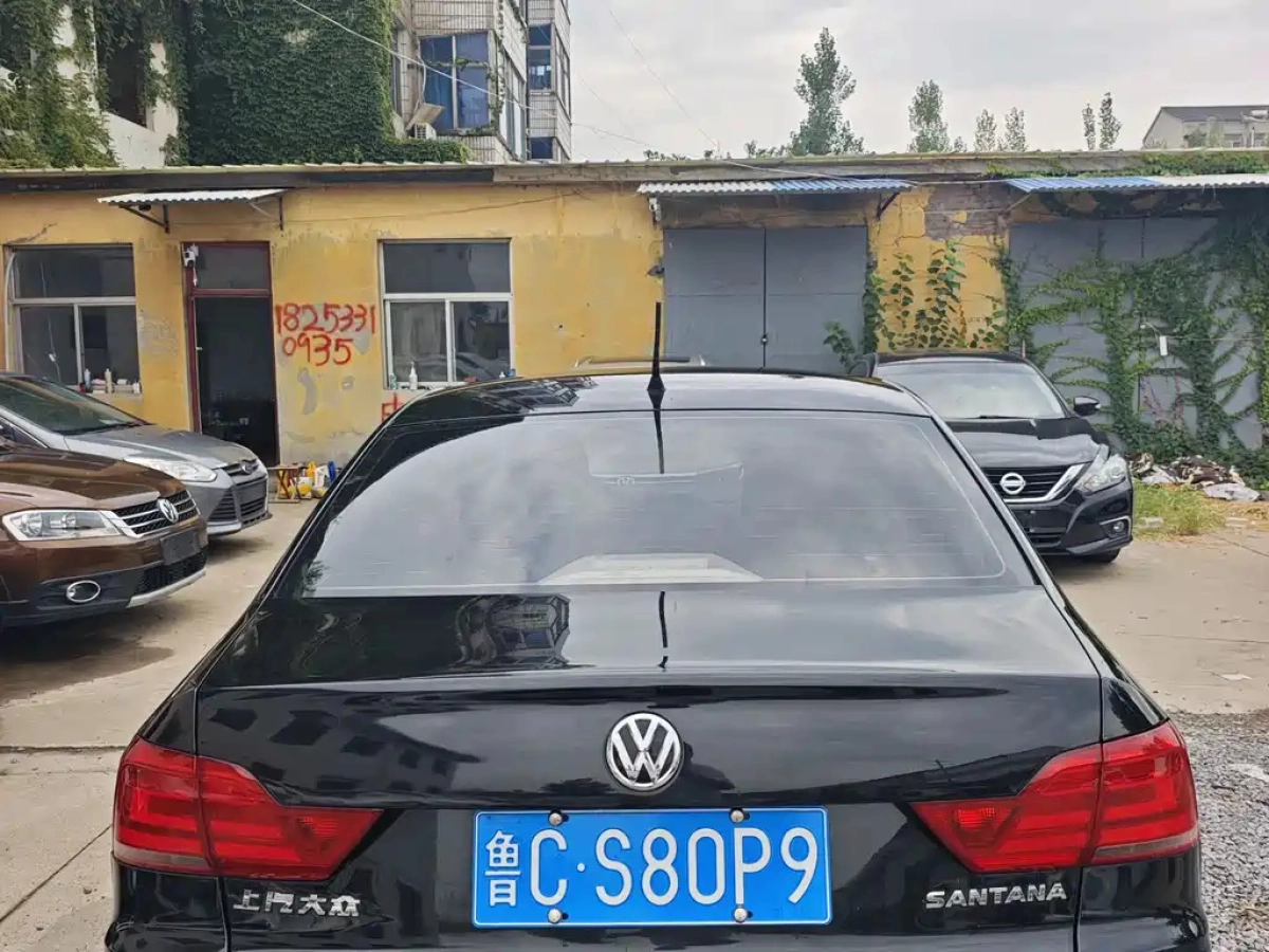 VOLKSWAGEN SANTANA