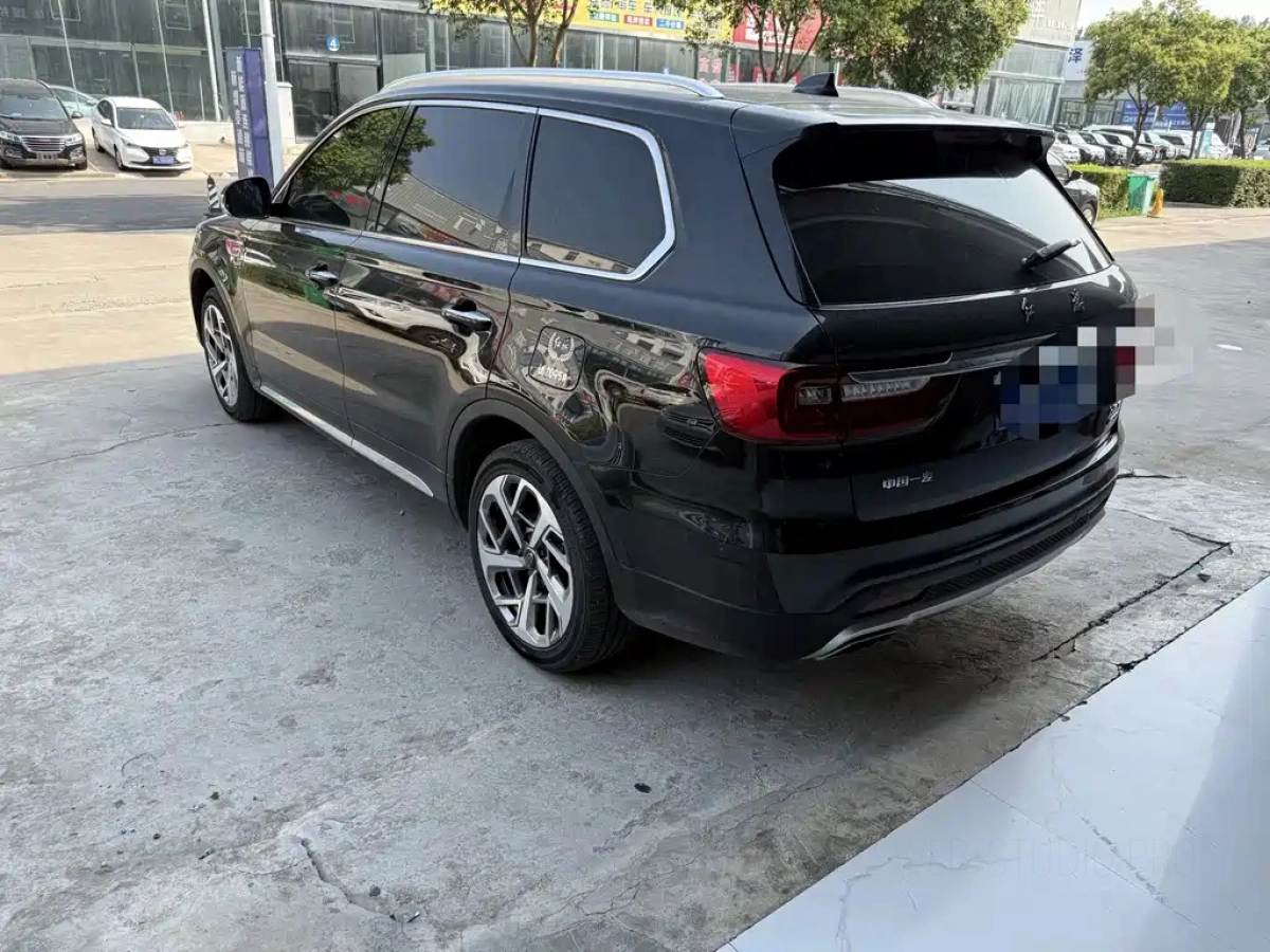 HONGQI HS7