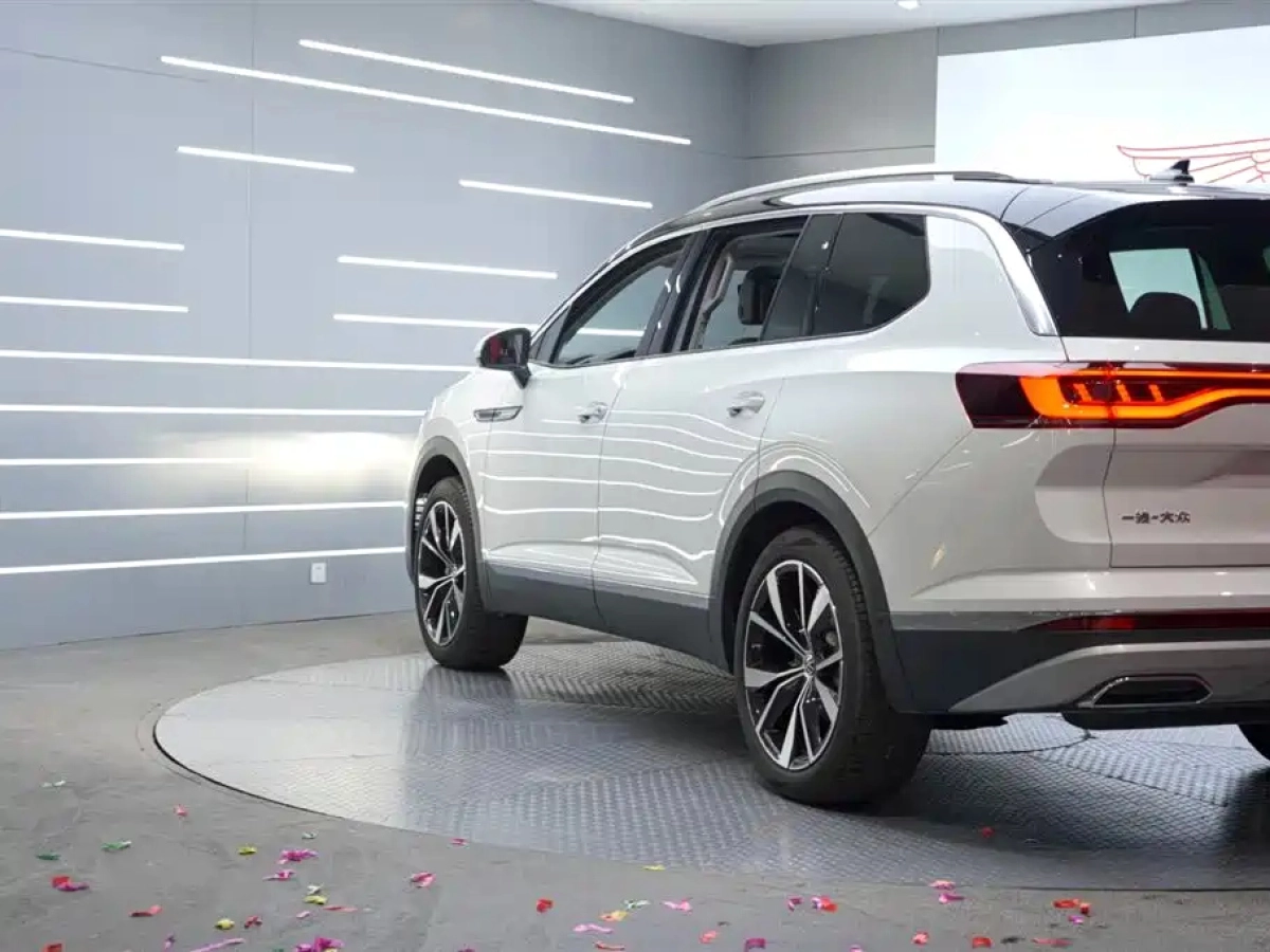 VOLKSWAGEN TALAGON