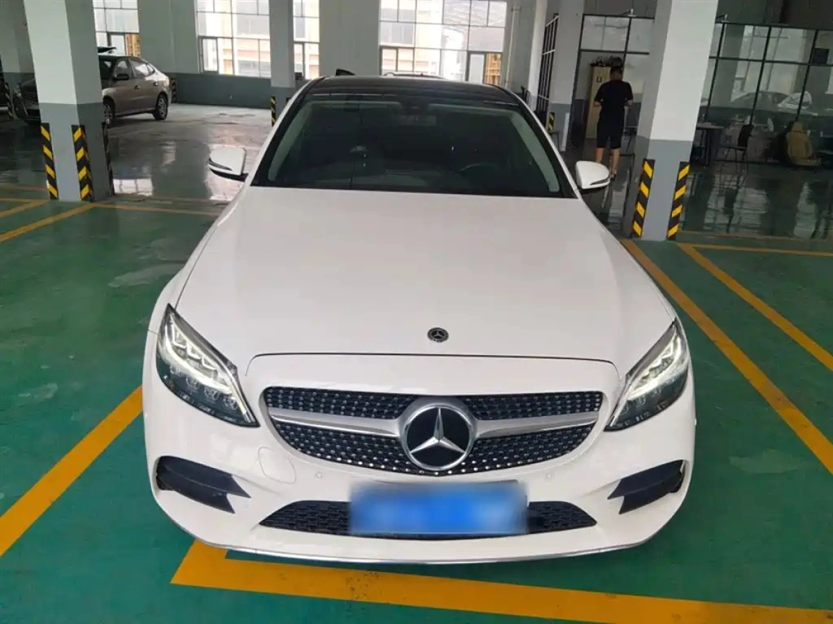 MERCEDES BENZ C-CLASS