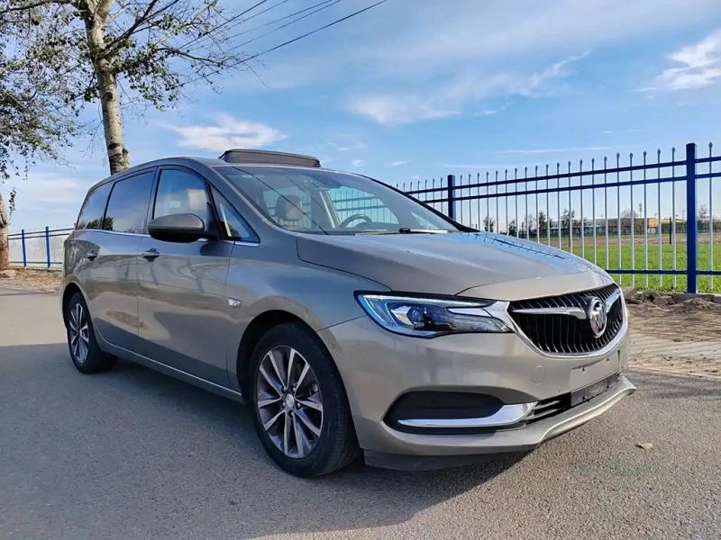 BUICK GL6