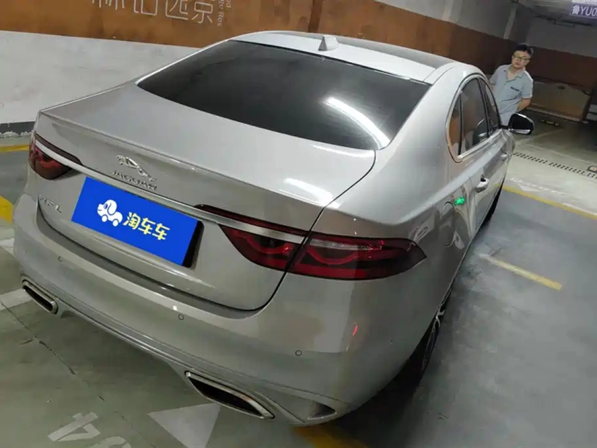JAGUAR XFL