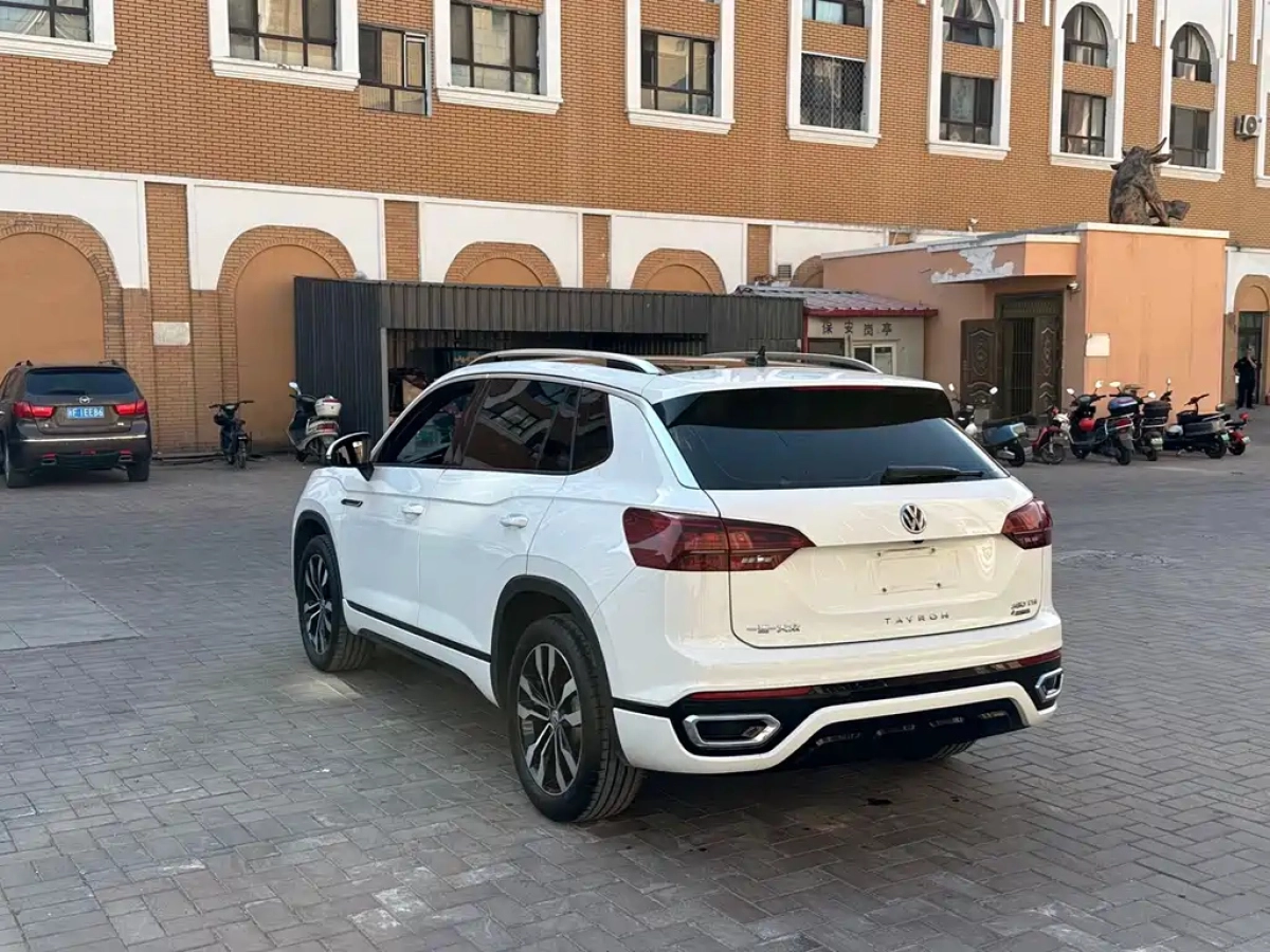 VOLKSWAGEN TAYRON