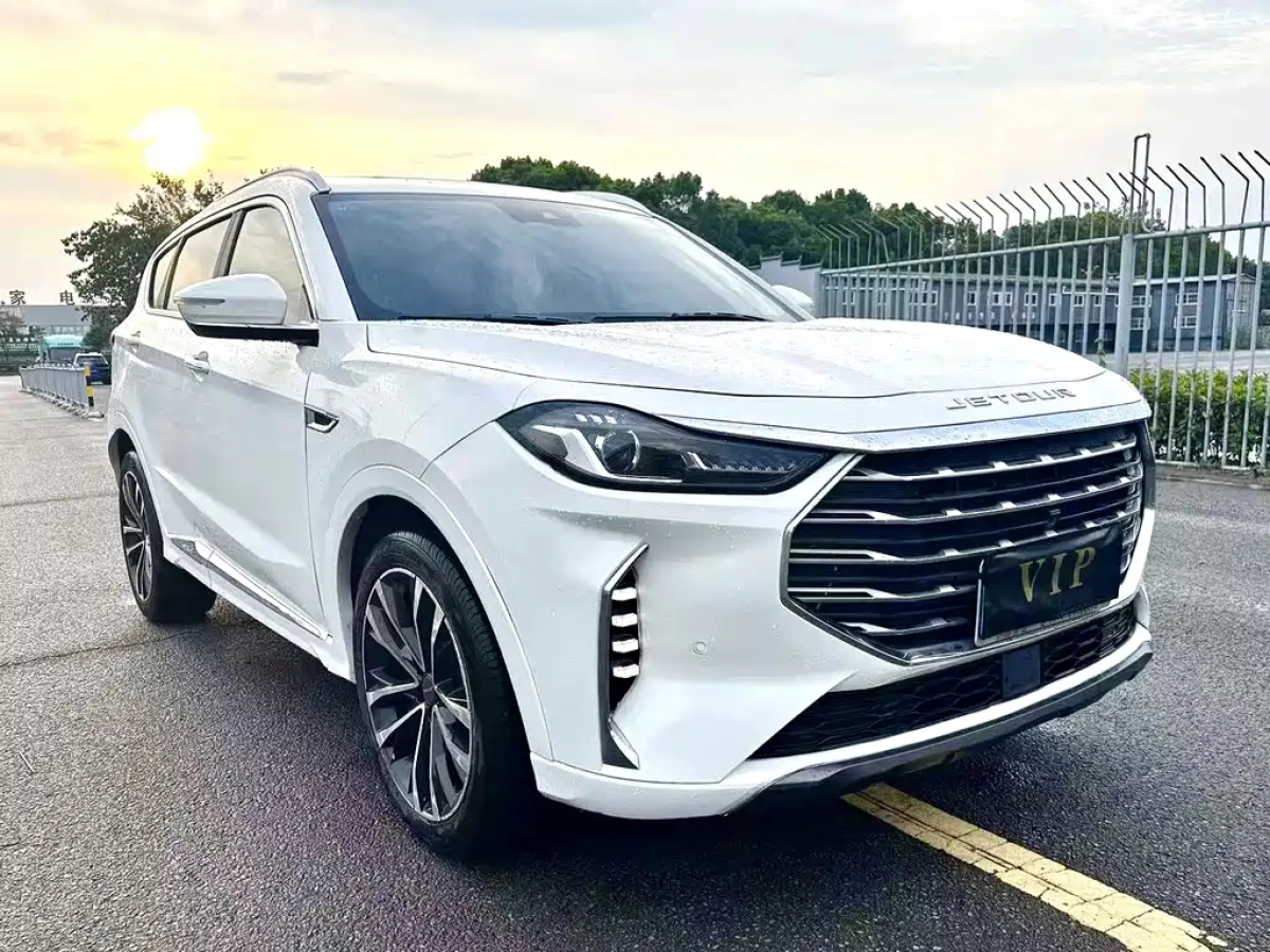 JETOUR X70 PLUS