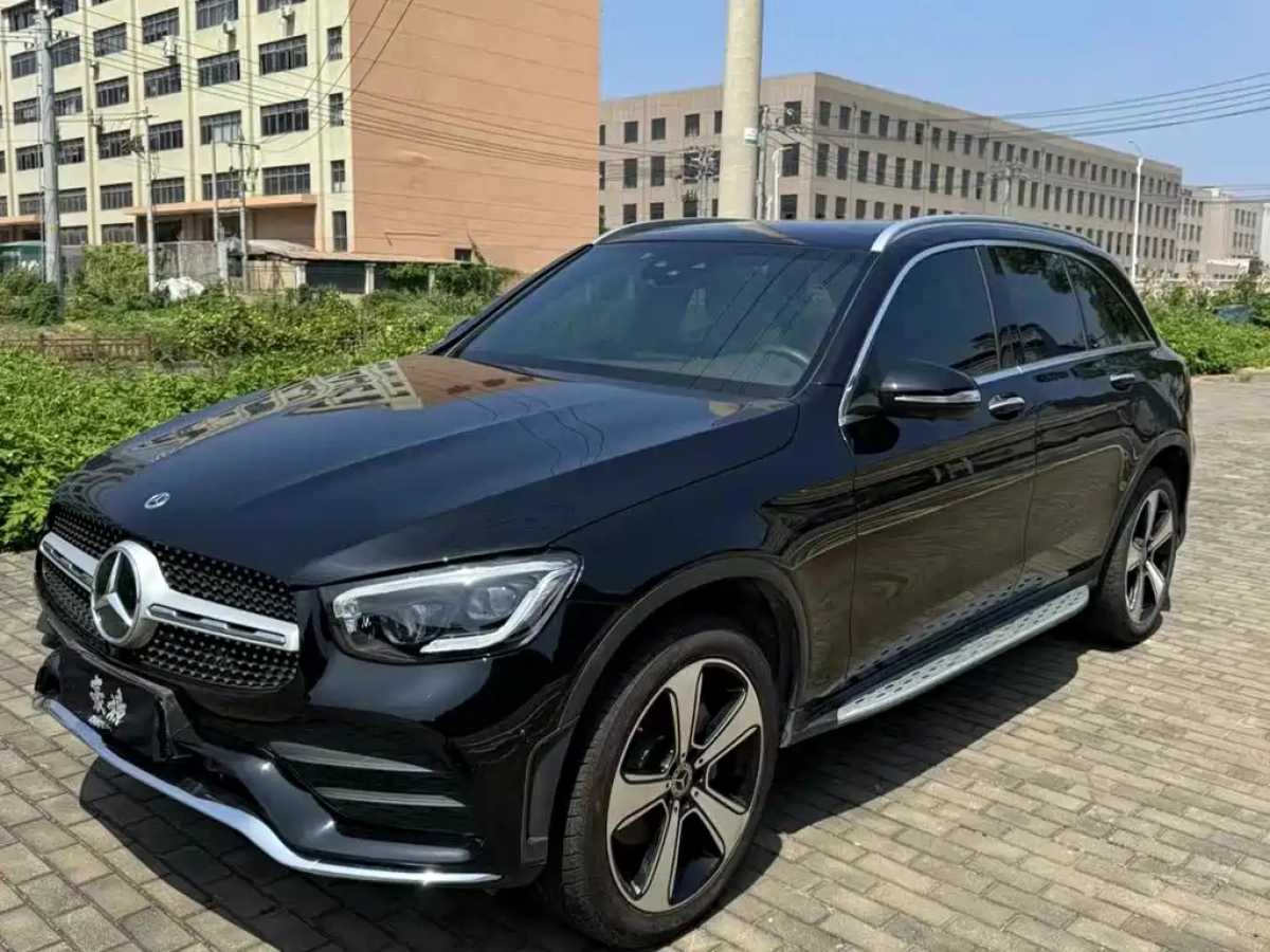 MERCEDES BENZ GLC