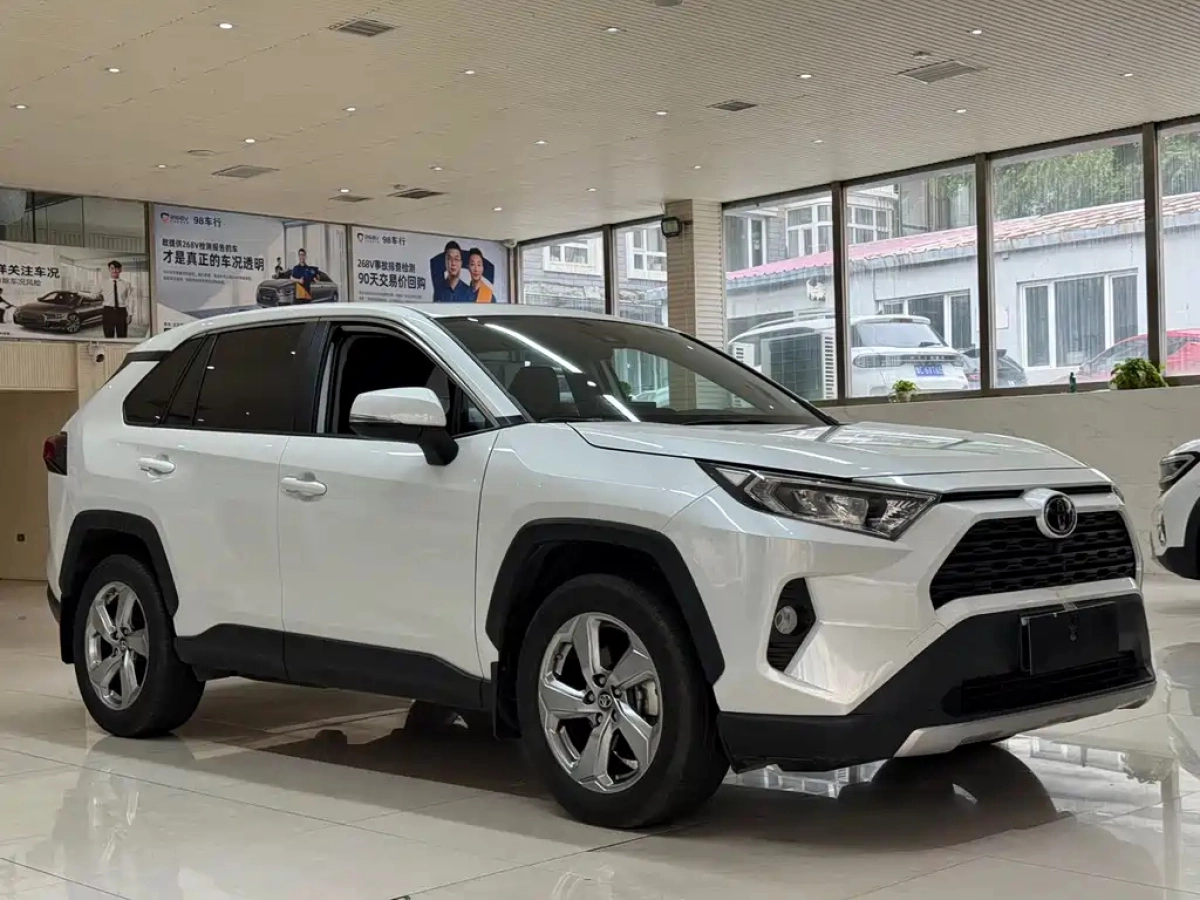 TOYOTA RAV4 RONGFANG