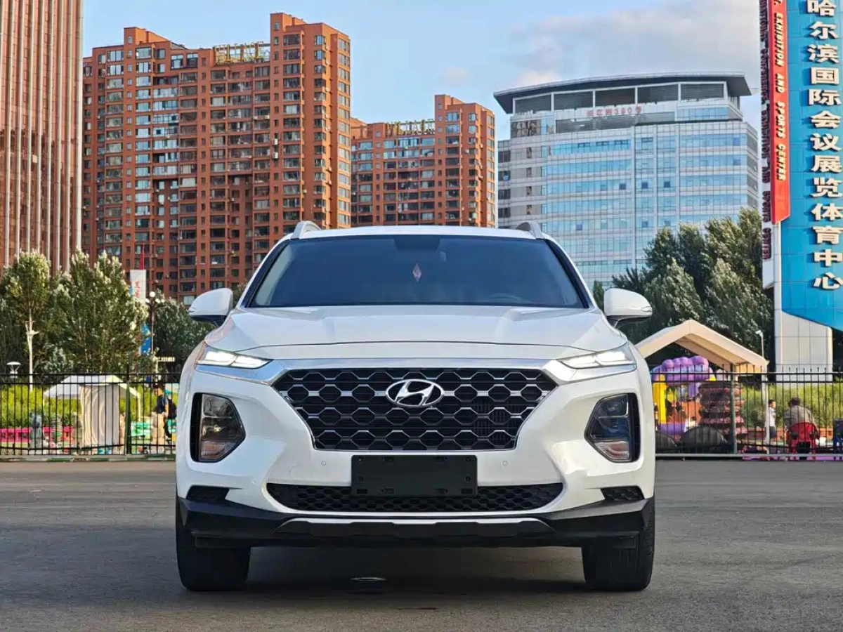 HYUNDAI SANTAFE